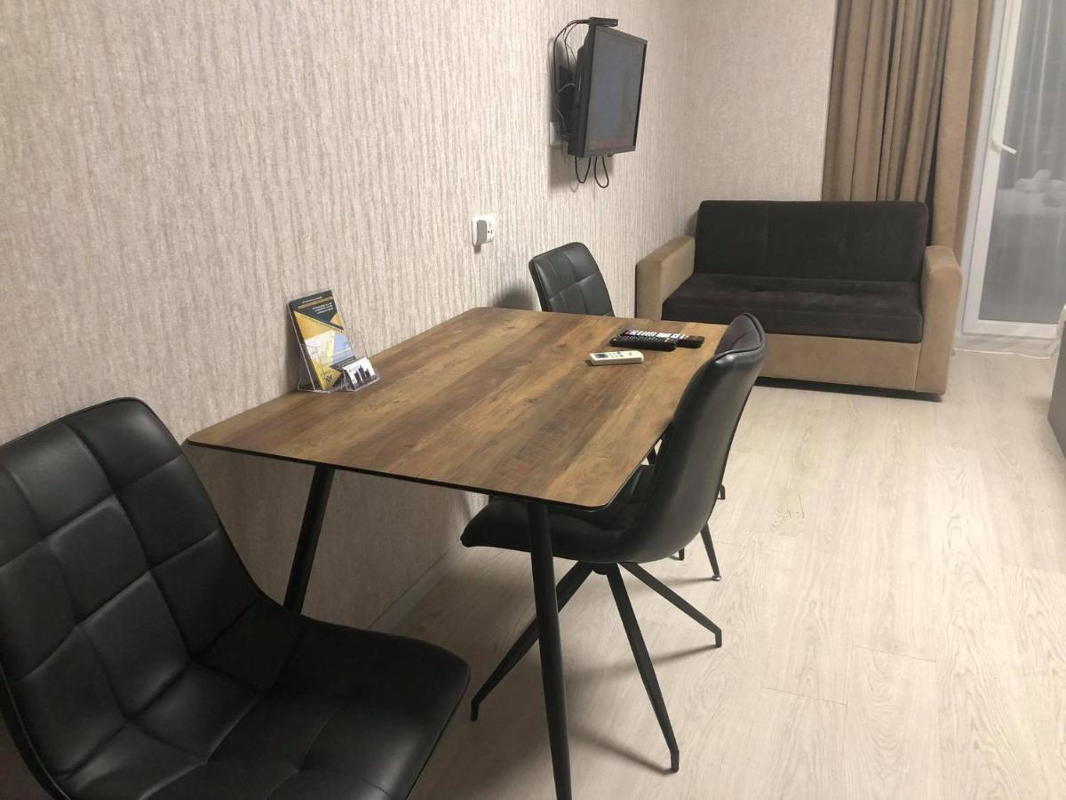 Apartment Sea Tower Khimshiashvili 15 巴统 外观 照片